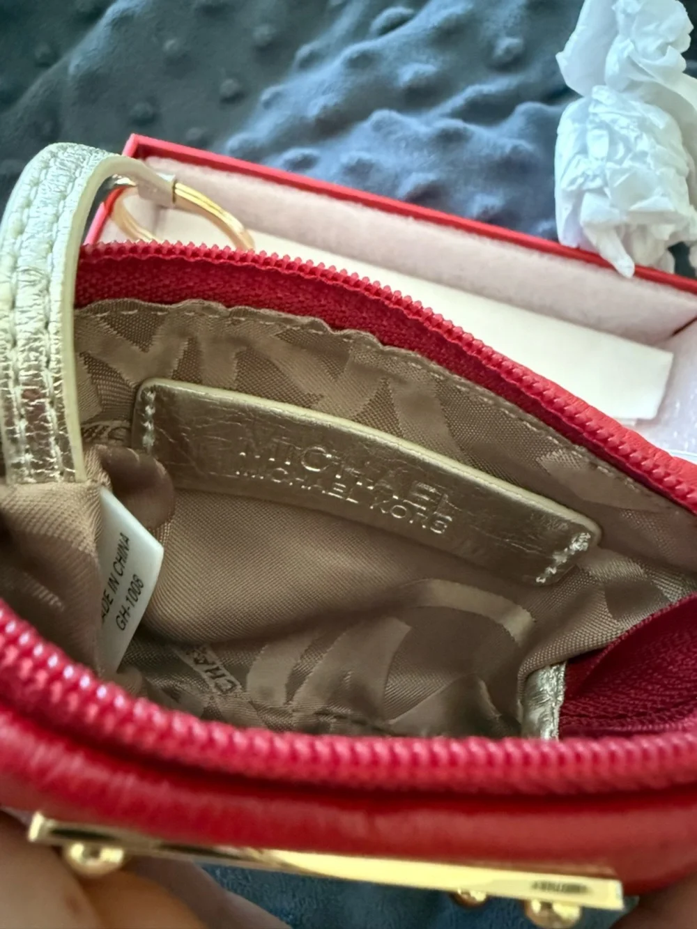 Michael Kors Red Leather Key Pouch with Gold Plaque - Picture 4 of 4